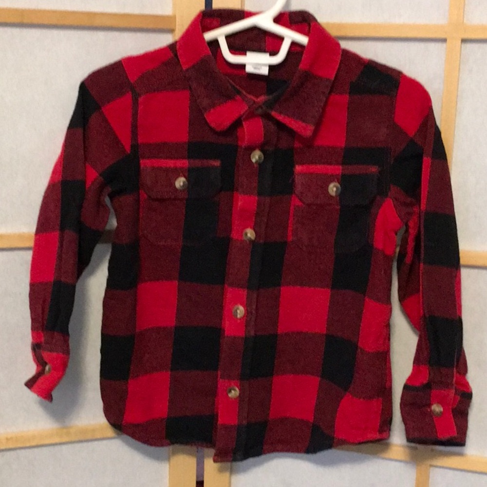 Old Navy Flannel Button-Down Shirt Red Black